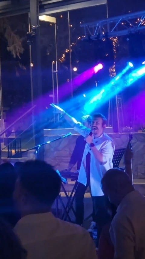 Post 9 by 🅥🅐🅘🅞🅢🎤🎤 on Instagram (video)