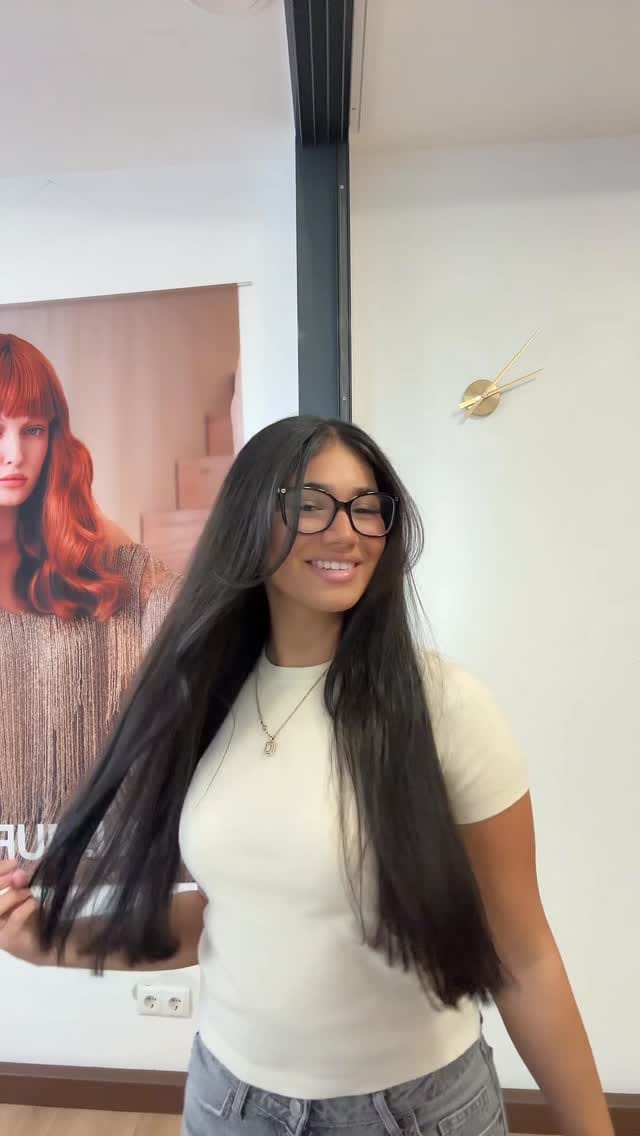 Post 3 by Zia Kamo on Instagram (video)