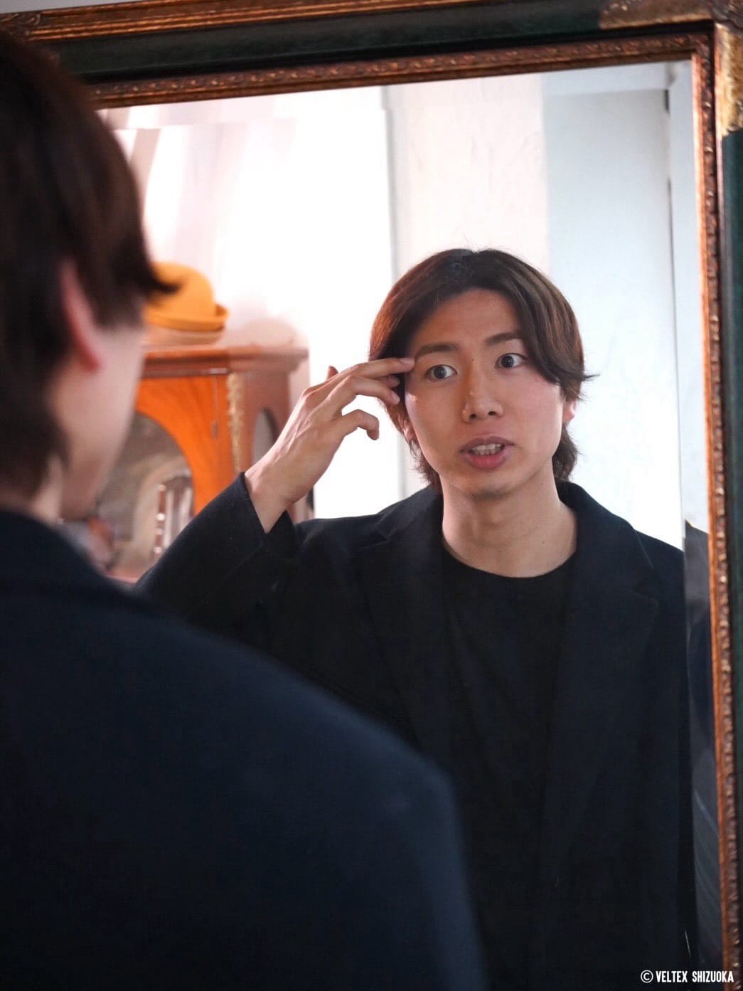 Post 5 by 林 翔太郎 Hayashi Shotaro on Instagram (carousel)