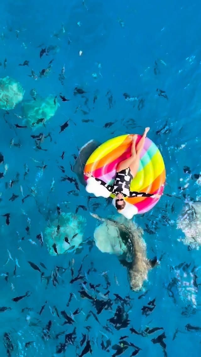 Post 4 by gelly skarlatou on Instagram (video)
