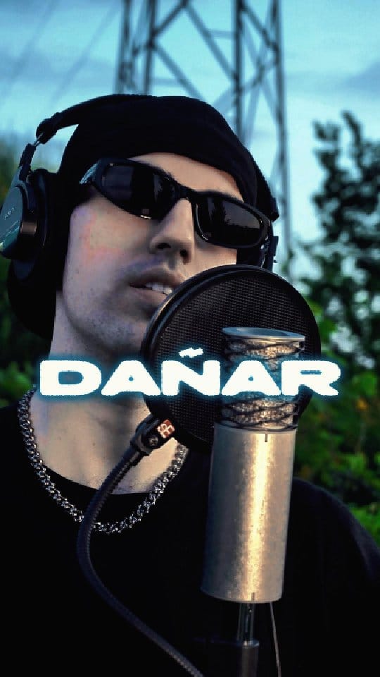 Post 4 by Lolloflow on Instagram (video)