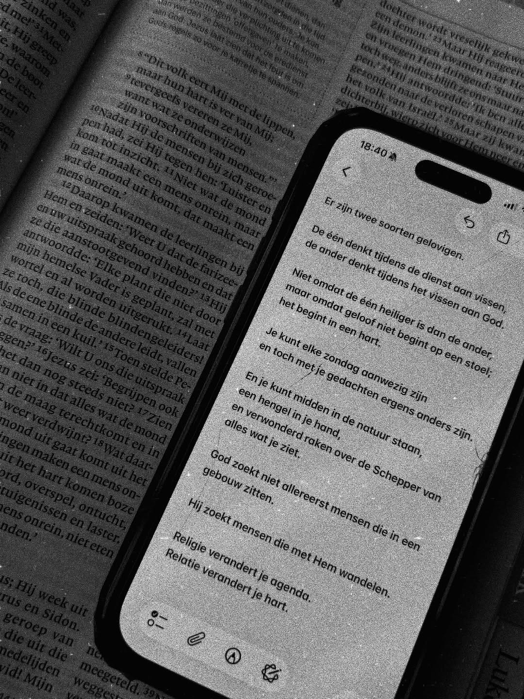 Post 4 by 𝖆𝖗𝖒𝖞 𝖔𝖋 𝖌𝖗𝖆𝖈𝖊 † - 𝔰𝔬𝔩𝔡𝔦𝔢𝔯𝔰 𝔬𝔣 𝔠𝔥𝔯𝔦𝔰𝔱 on Instagram (image)