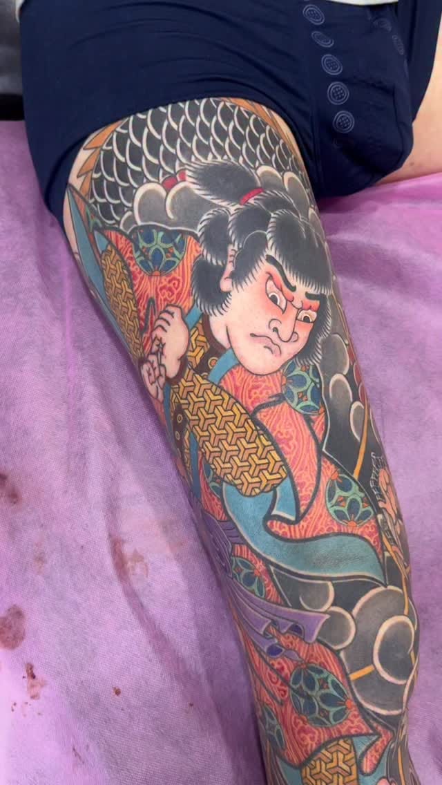 Post 5 by 彫富刺青-彫育HORIIKU_CHIH YU LEE on Instagram (video)