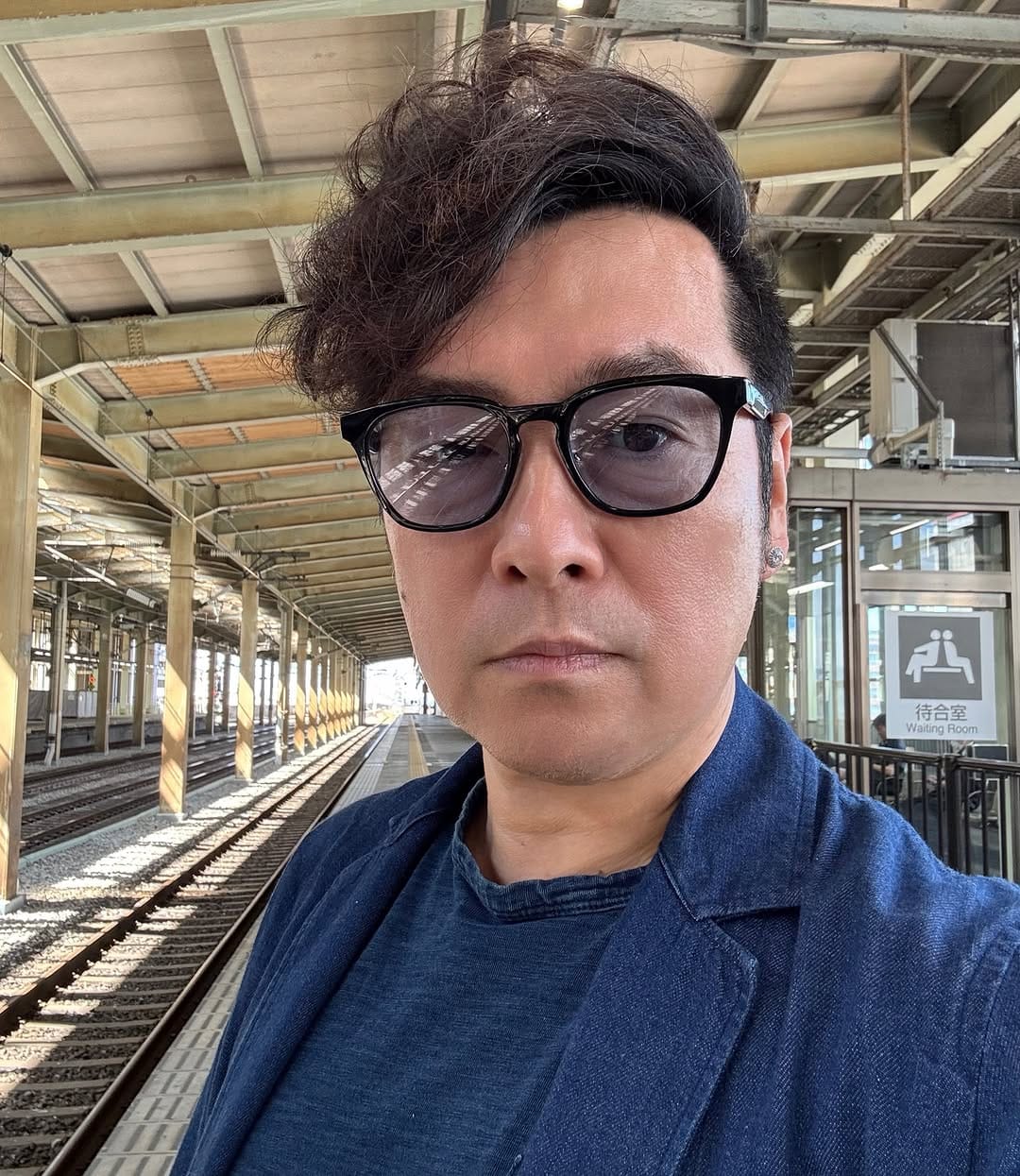 Post 4 by Kaoru Kurosawa on Instagram (image)