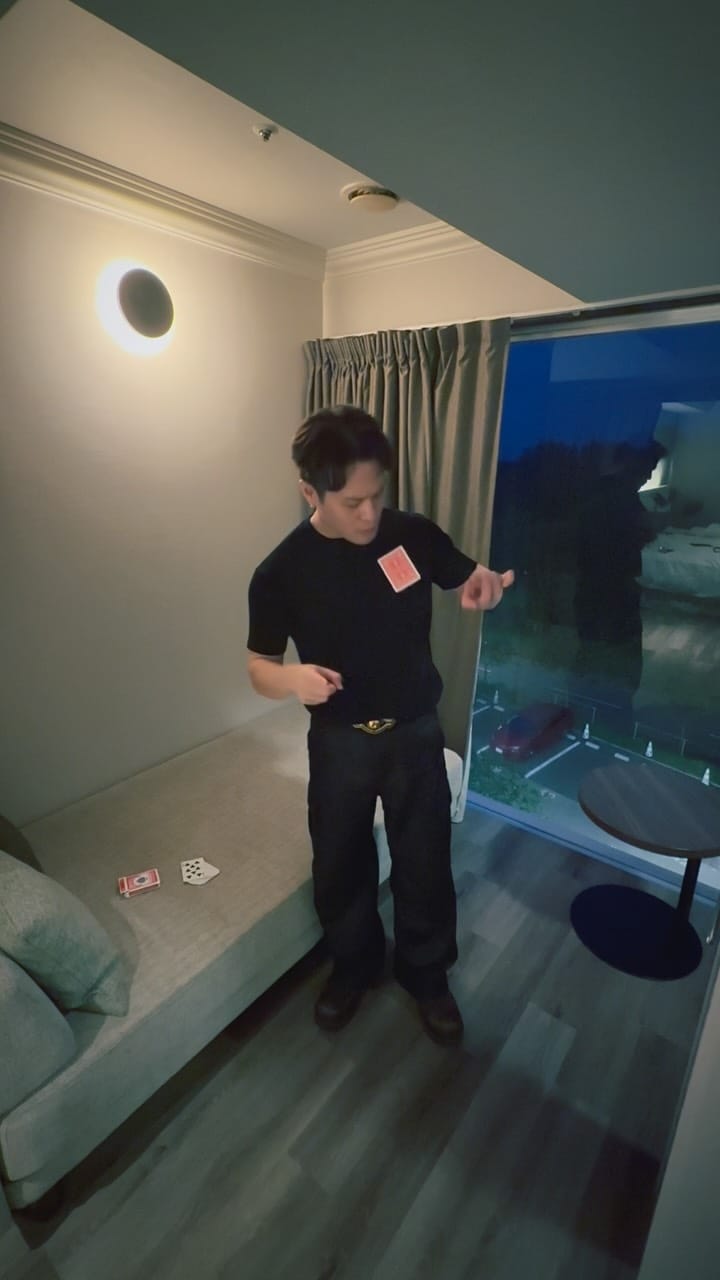 Post 1 by マサマジック on Instagram (video)