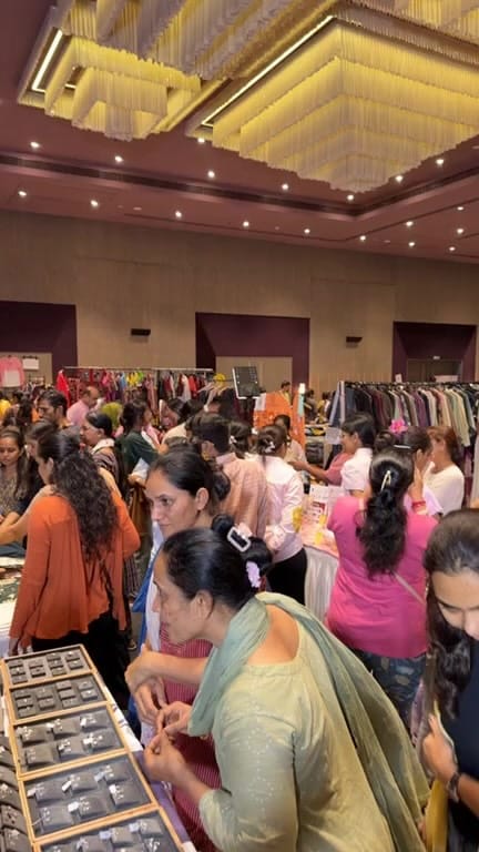 Post 5 by Tarasha Events & Exhibitions ® on Instagram (video)