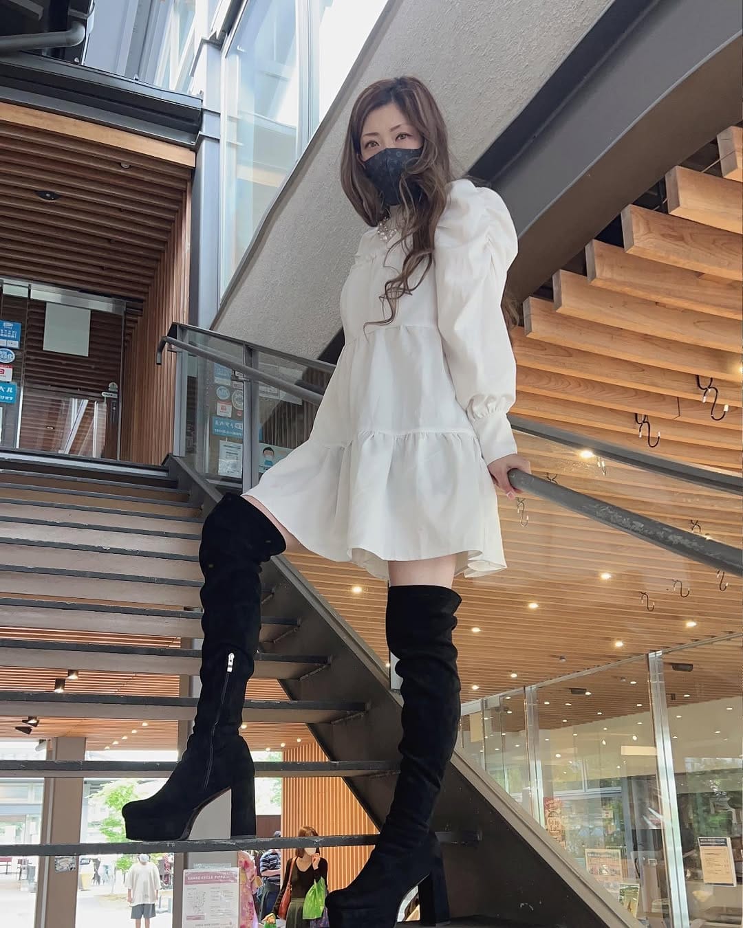Post 10 by Yuko Miyashita on Instagram (carousel)