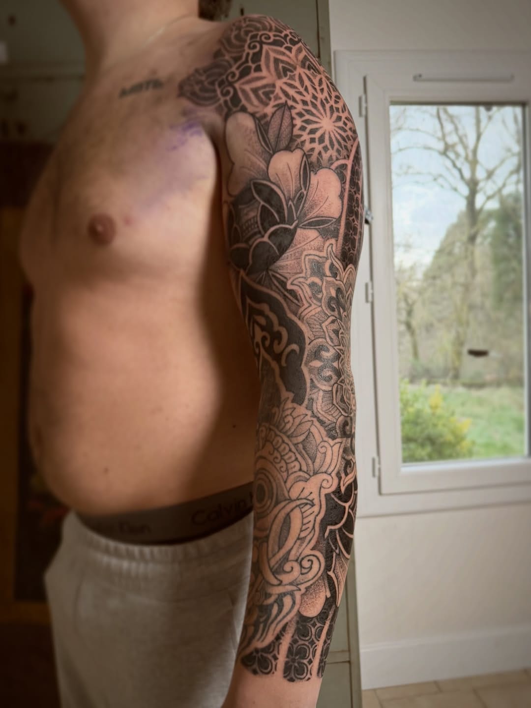 Post 7 by LAURENT ZUCCA  ༶ TATTOO ༶ BLACK  ORNEMENT on Instagram (image)
