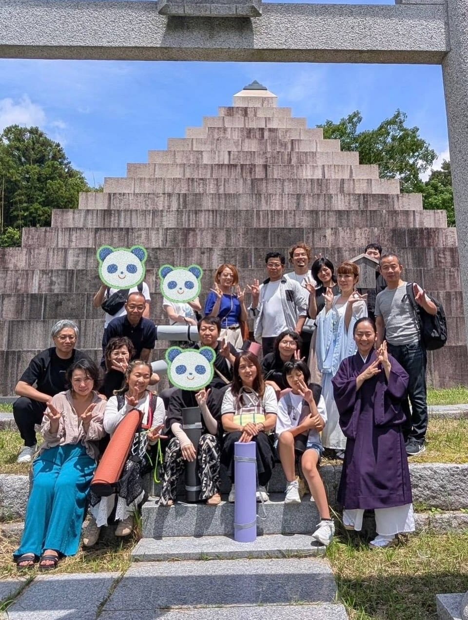 Post 5 by 篠笛/能菅/着物/箏/三味線/落語/講談/和芸能を100年先の未来へ繋ぐ！音楽は世界共通言語♪ on Instagram (carousel)