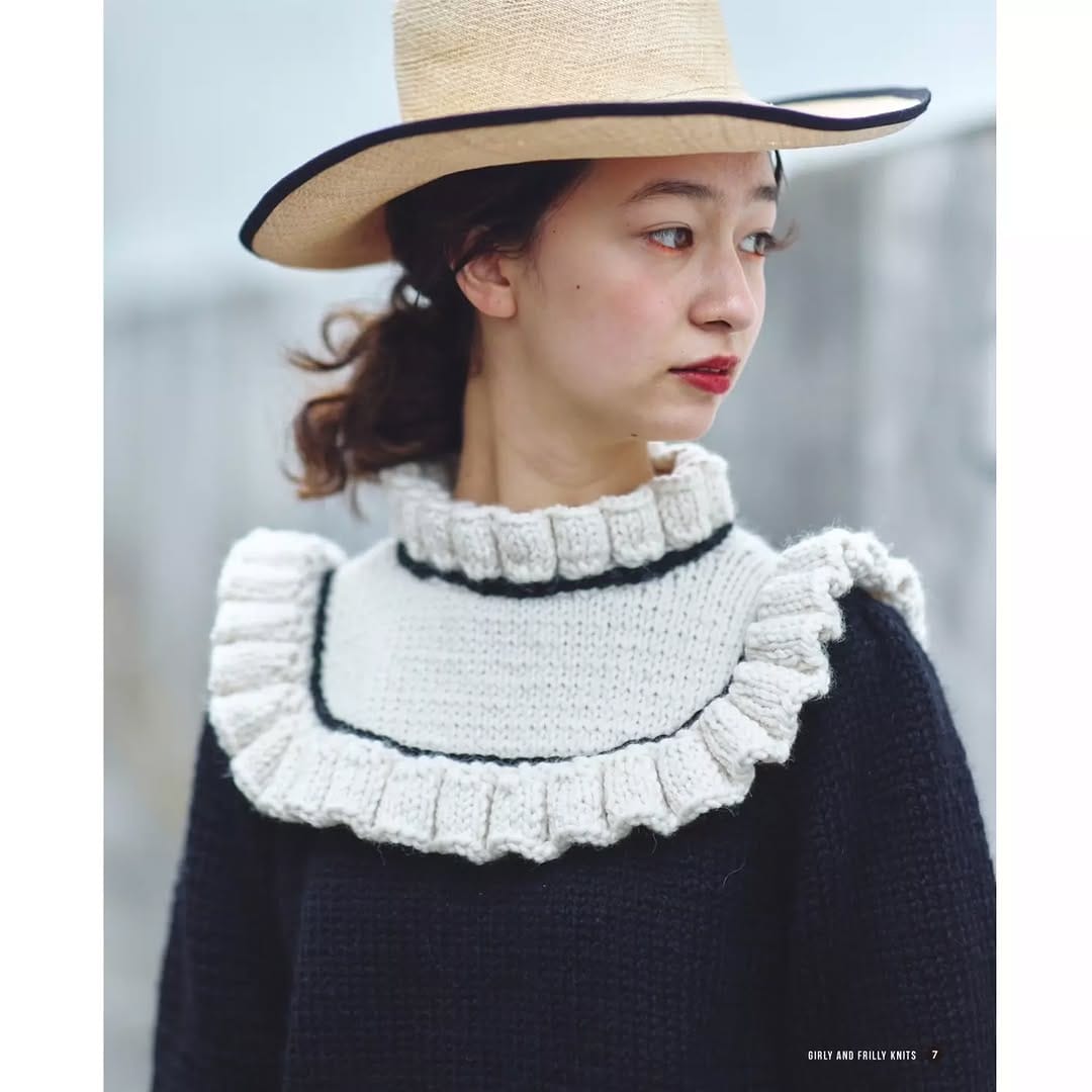 Post 9 by LIPSTICK NAILS KNITTER on Instagram (image)