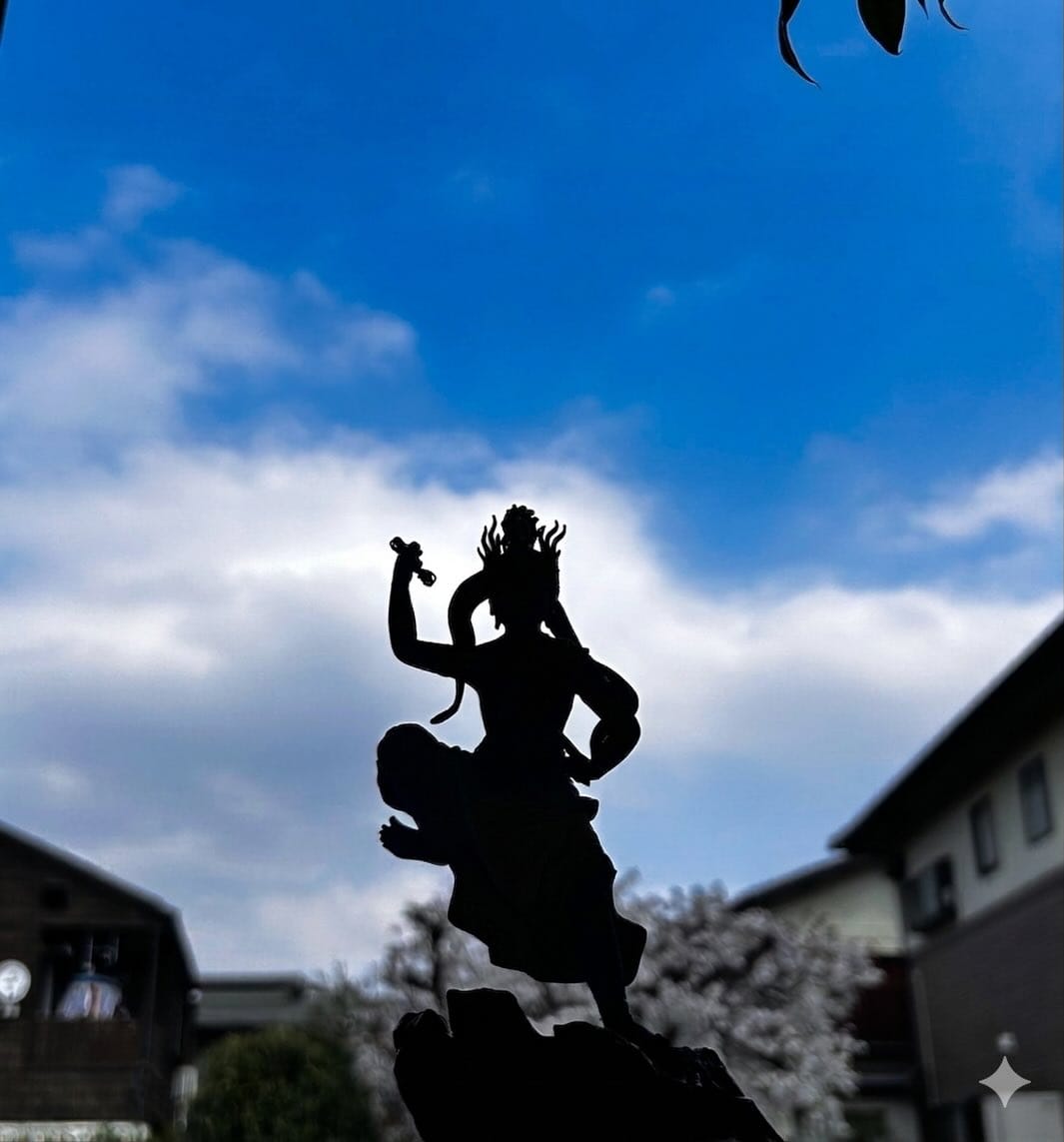 Post 3 by 篁千礼　Takamura Chihiro on Instagram (image)