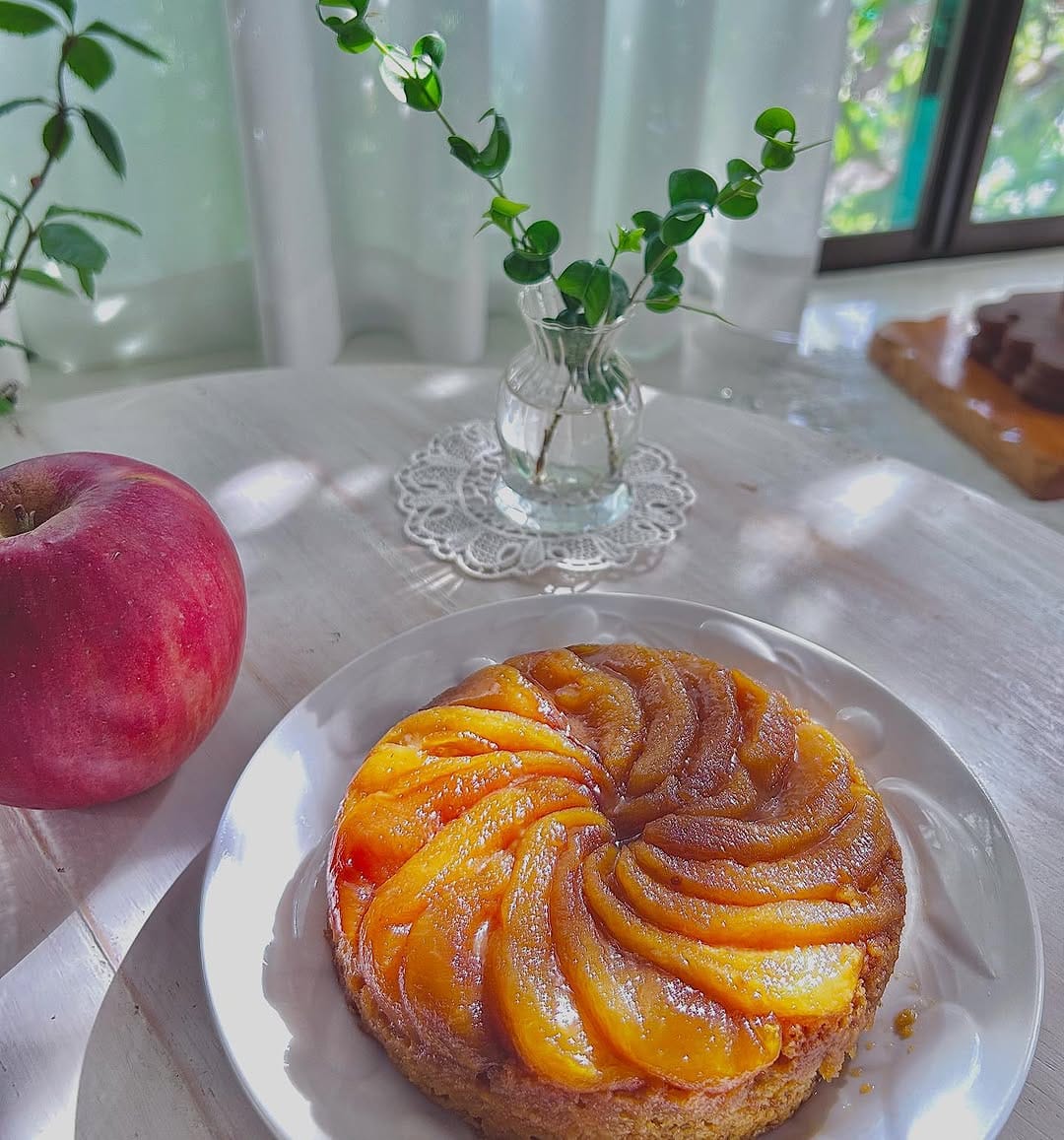Post 8 by 篁千礼　Takamura Chihiro on Instagram (image)