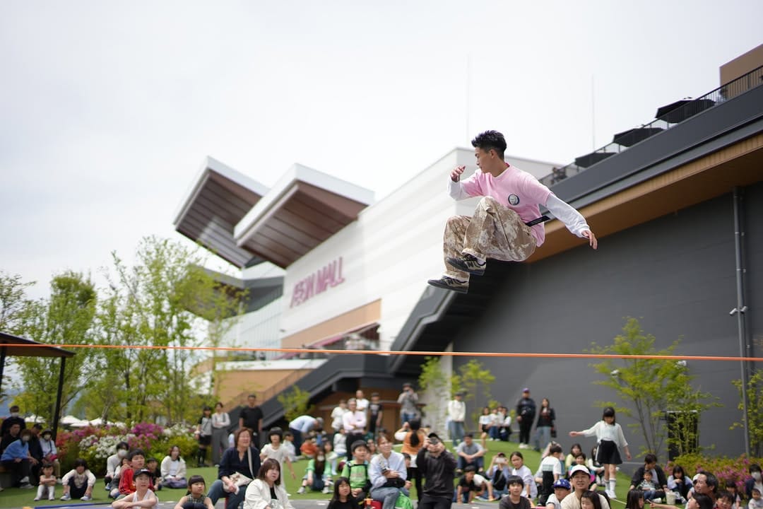 Post 8 by 林映心　Hayashi Eishin on Instagram (carousel)
