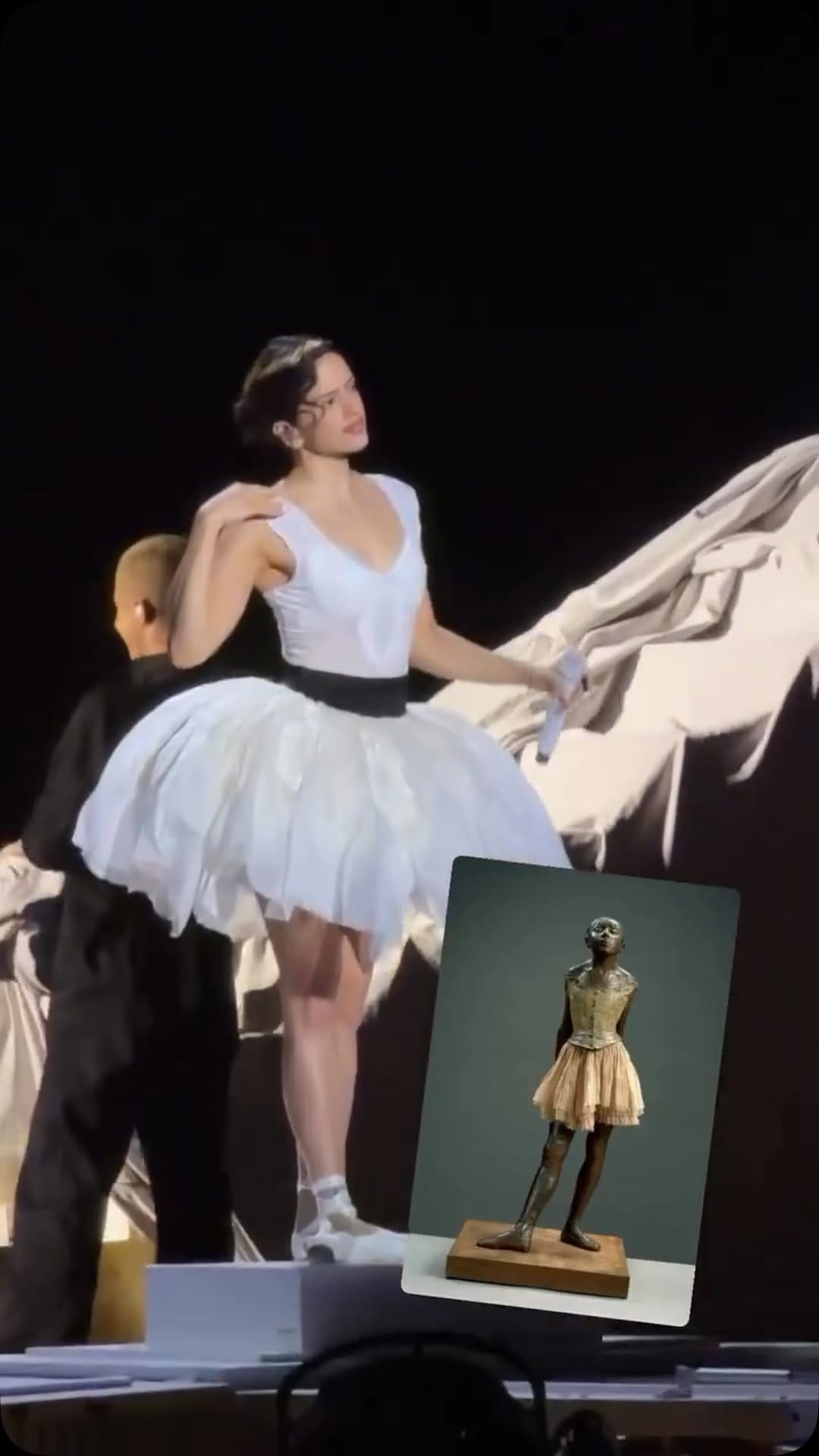 Post 1 by ROSALÍA MONTERREY ® on Instagram (video)