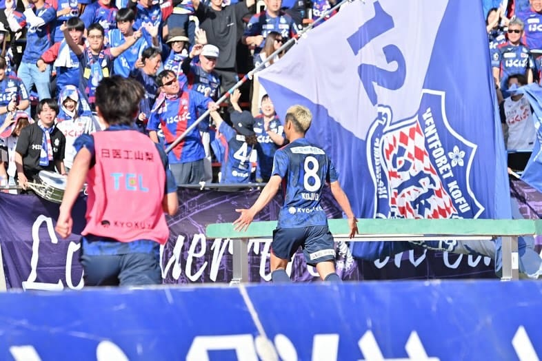 Post 9 by kojiro yasuda /  安田虎士朗 on Instagram (carousel)
