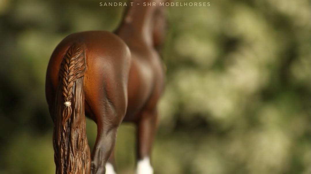 Post 3 by SHR Modelhorses on Instagram (carousel)