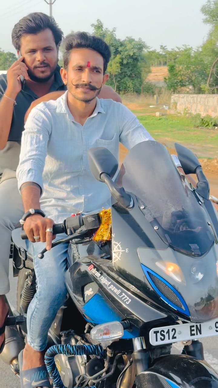 Post 3 by VIKRAM SINGH RAJPUT ठि.पावली on Instagram (video)