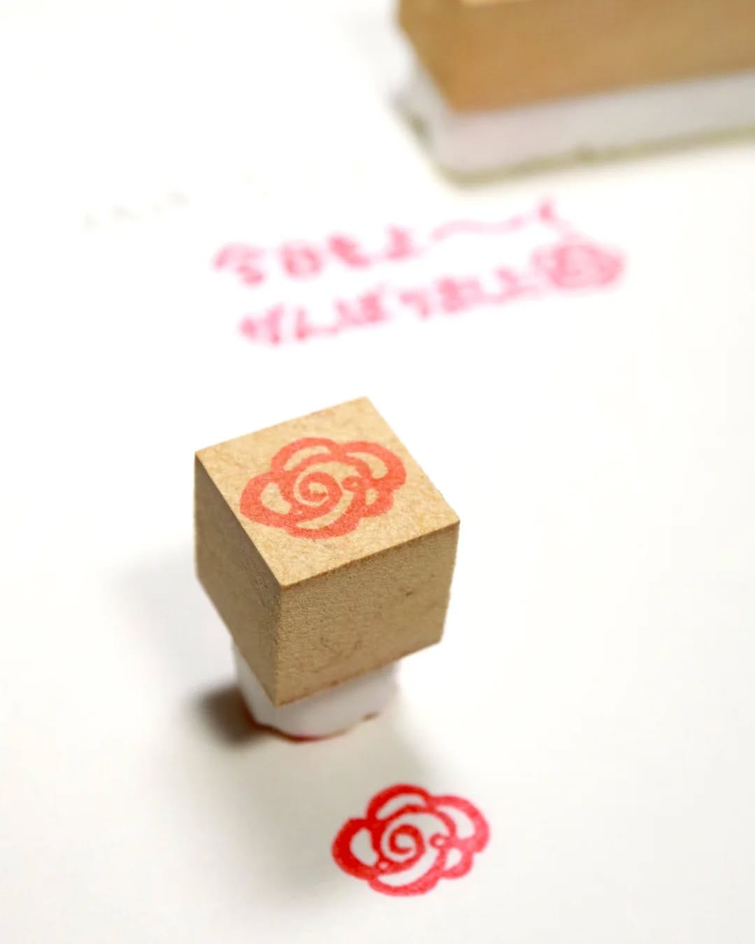 Post 5 by こずえのはんこ|学校の先生を応援するはんこ屋(消しゴムはんこ制作・販売) on Instagram (carousel)