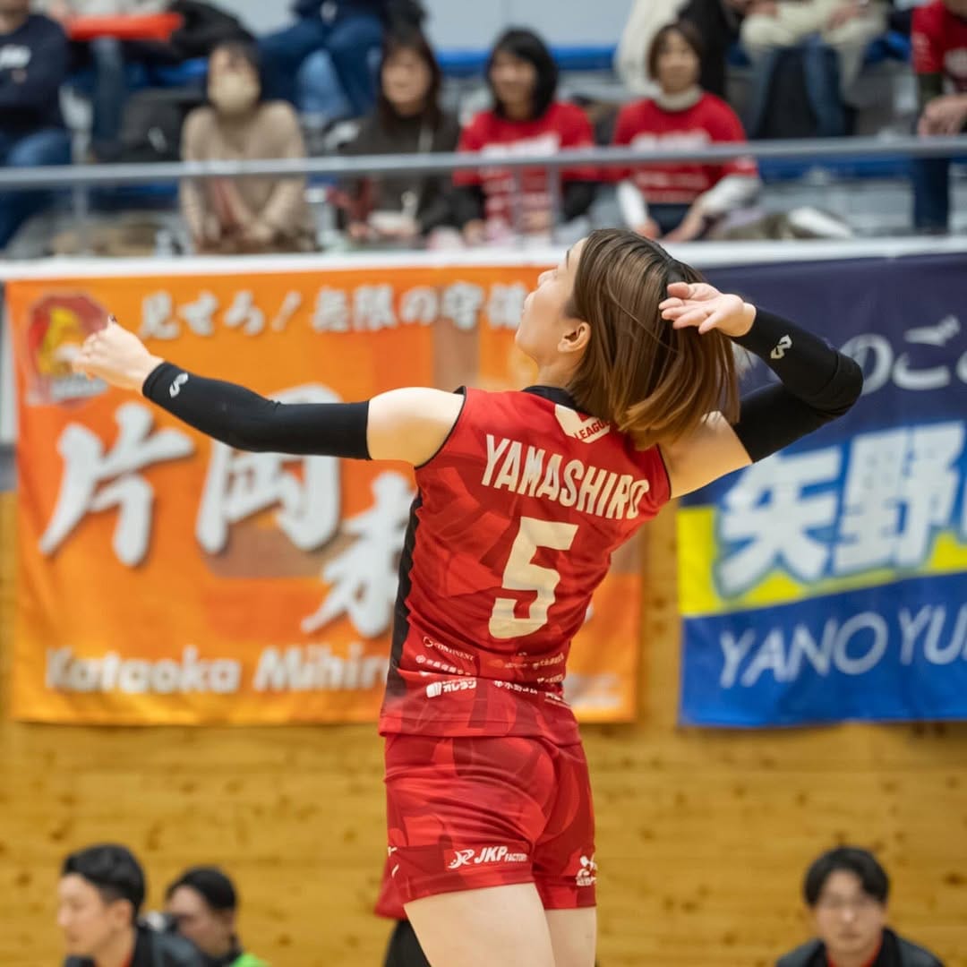 Post 9 by 山城 桃花：YAMASHIRO MOMOKA on Instagram (image)