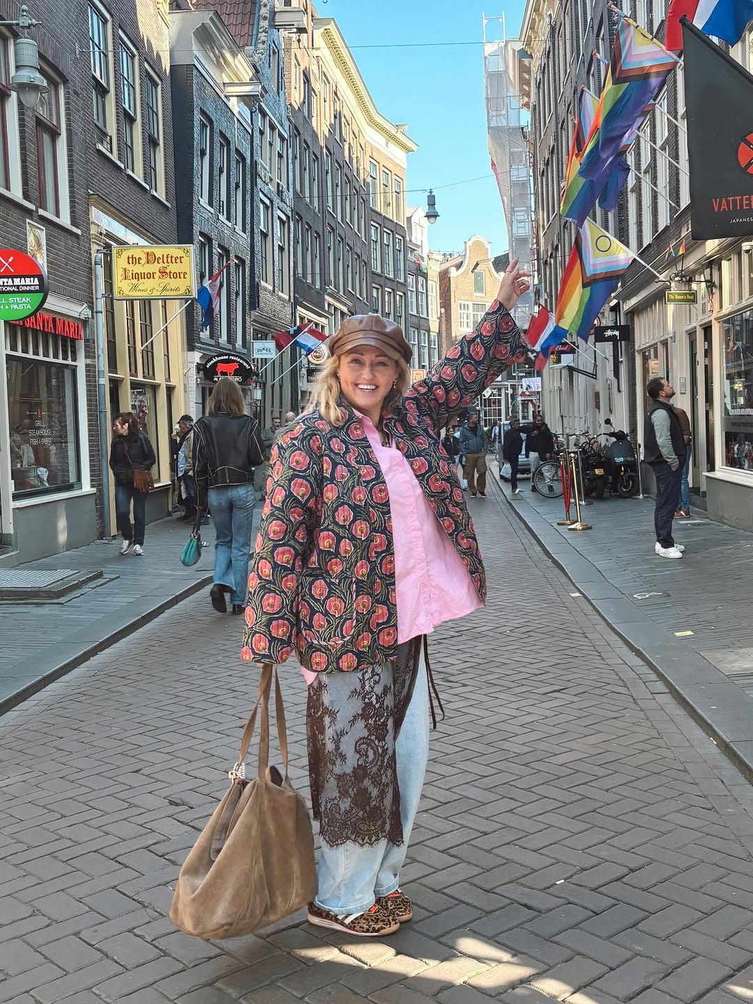 Post 6 by Francisca van der Mast on Instagram (carousel)