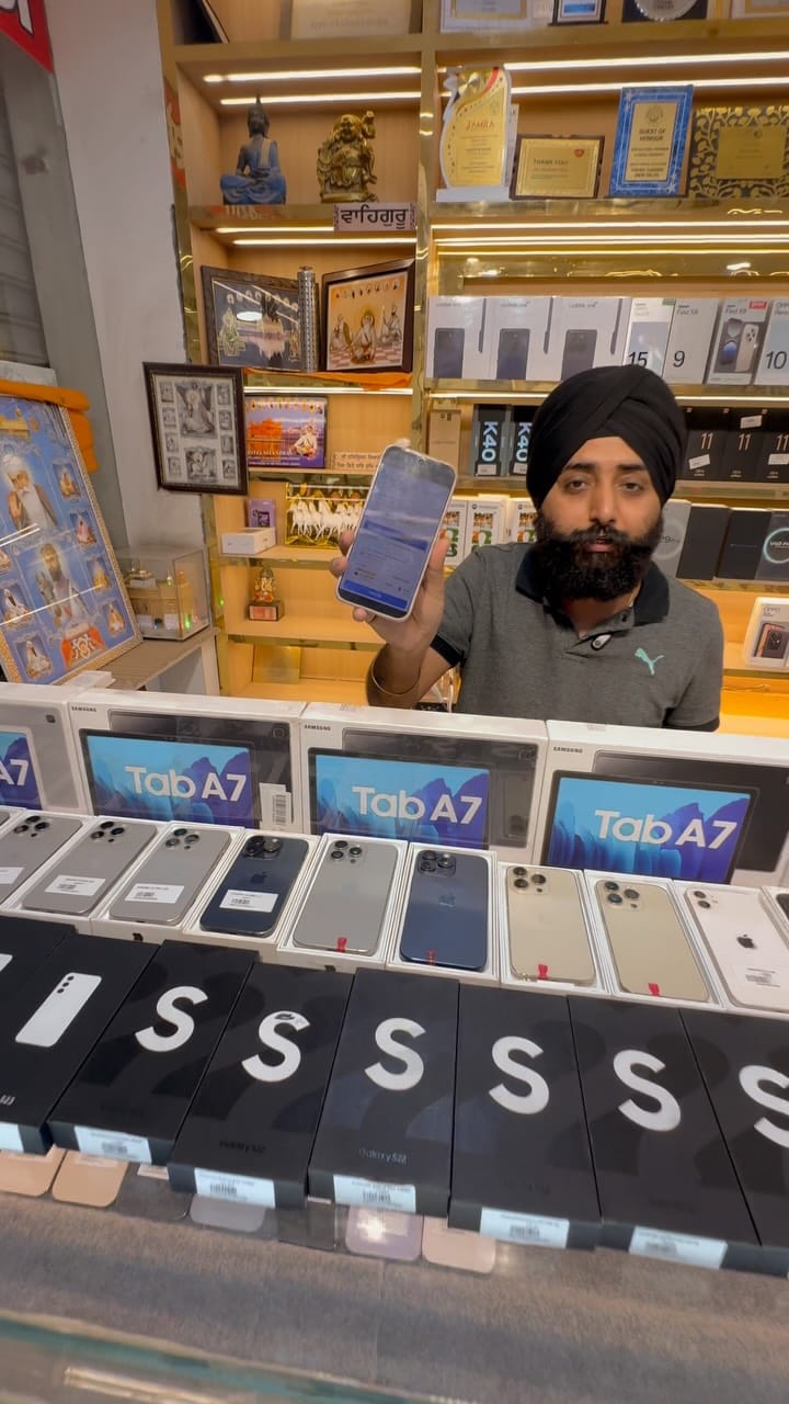 Post 4 by ⚜️ SABSE SASTA SABSE ACCHA ⚜️ on Instagram (video)