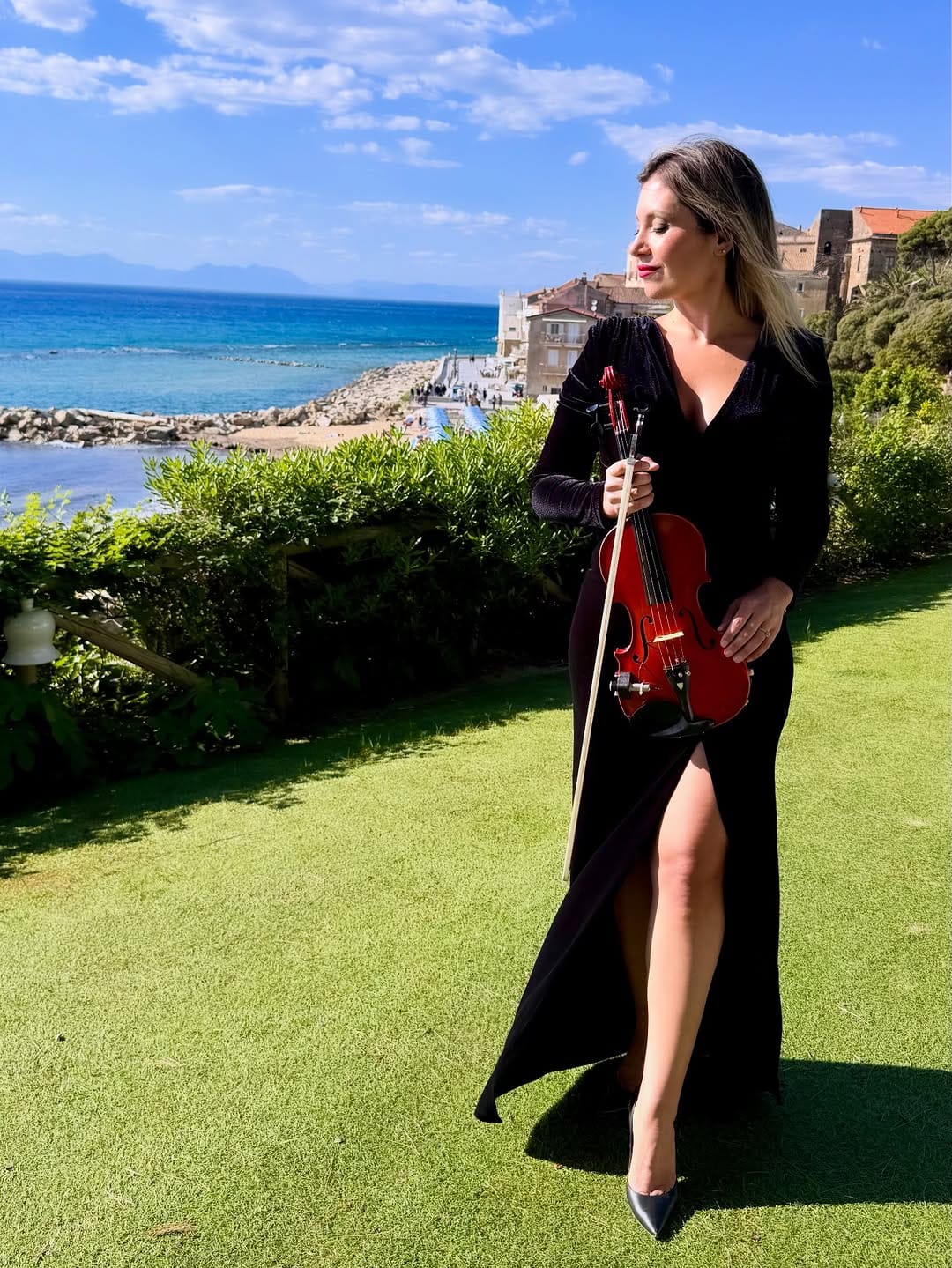 Post 6 by Laura Calcagno Wedding Violinist Italy Puglia on Instagram (carousel)