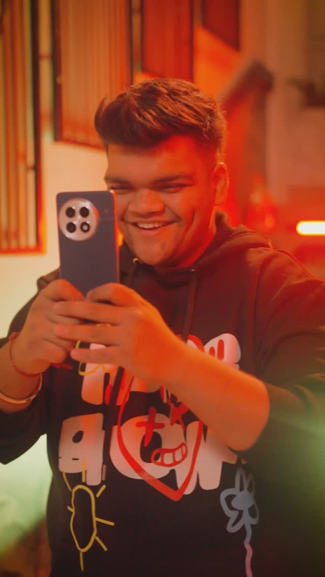 Post 10 by SmilePlease on Instagram (video)