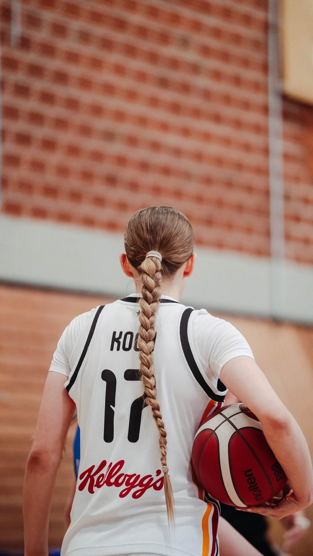 Post 6 by Molten Basketball on Instagram (video)