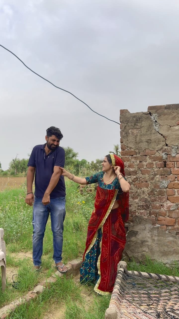 Post 4 by Mukesh Kumar Dhayal on Instagram (video)