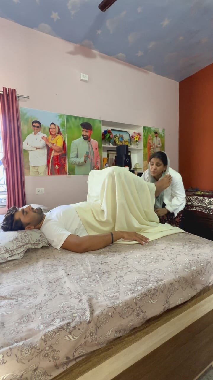 Post 5 by Mukesh Kumar Dhayal on Instagram (video)