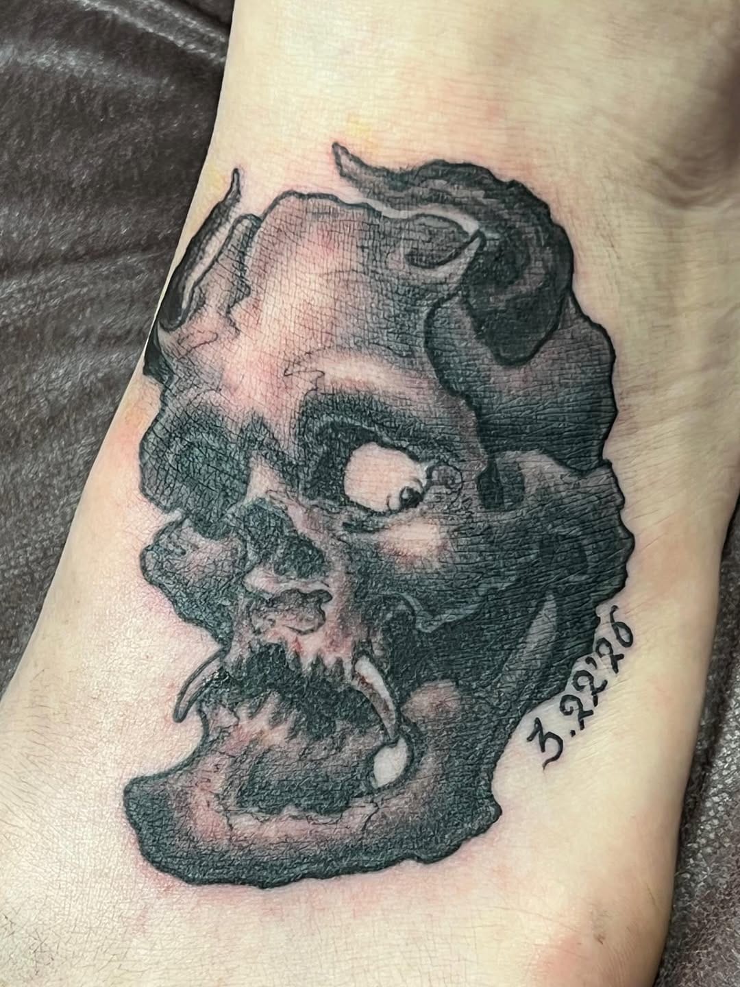 Post 3 by 56tattoo studio🇯🇵 on Instagram (image)