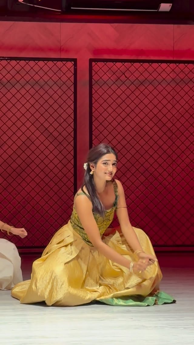 Post 8 by Hrithika Srinivas on Instagram (video)