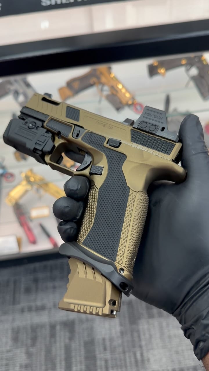 Post 3 by Shepard Arms on Instagram (video)