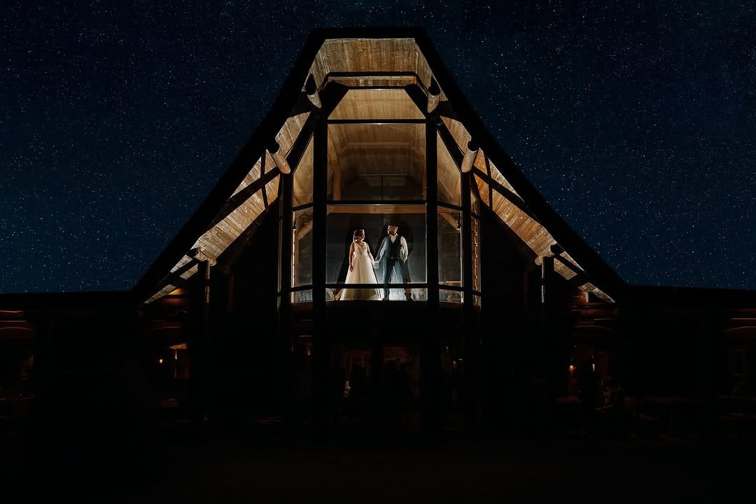 Post 9 by Łukasz Świtek Fotografia Ślubna on Instagram (carousel)