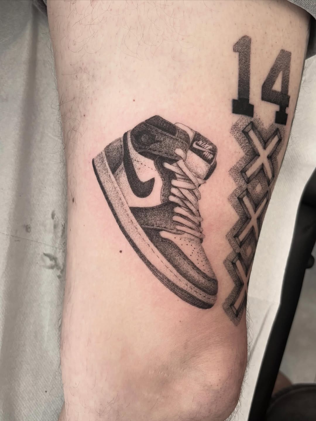 Post 2 by TATTOO FUERTEVENTURA on Instagram (image)