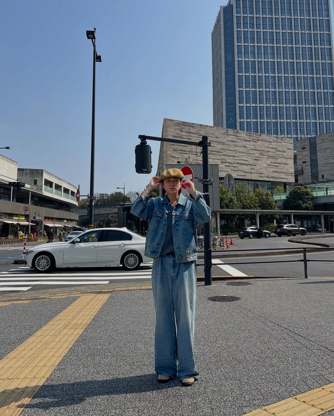 Post 8 by けーた on Instagram (carousel)
