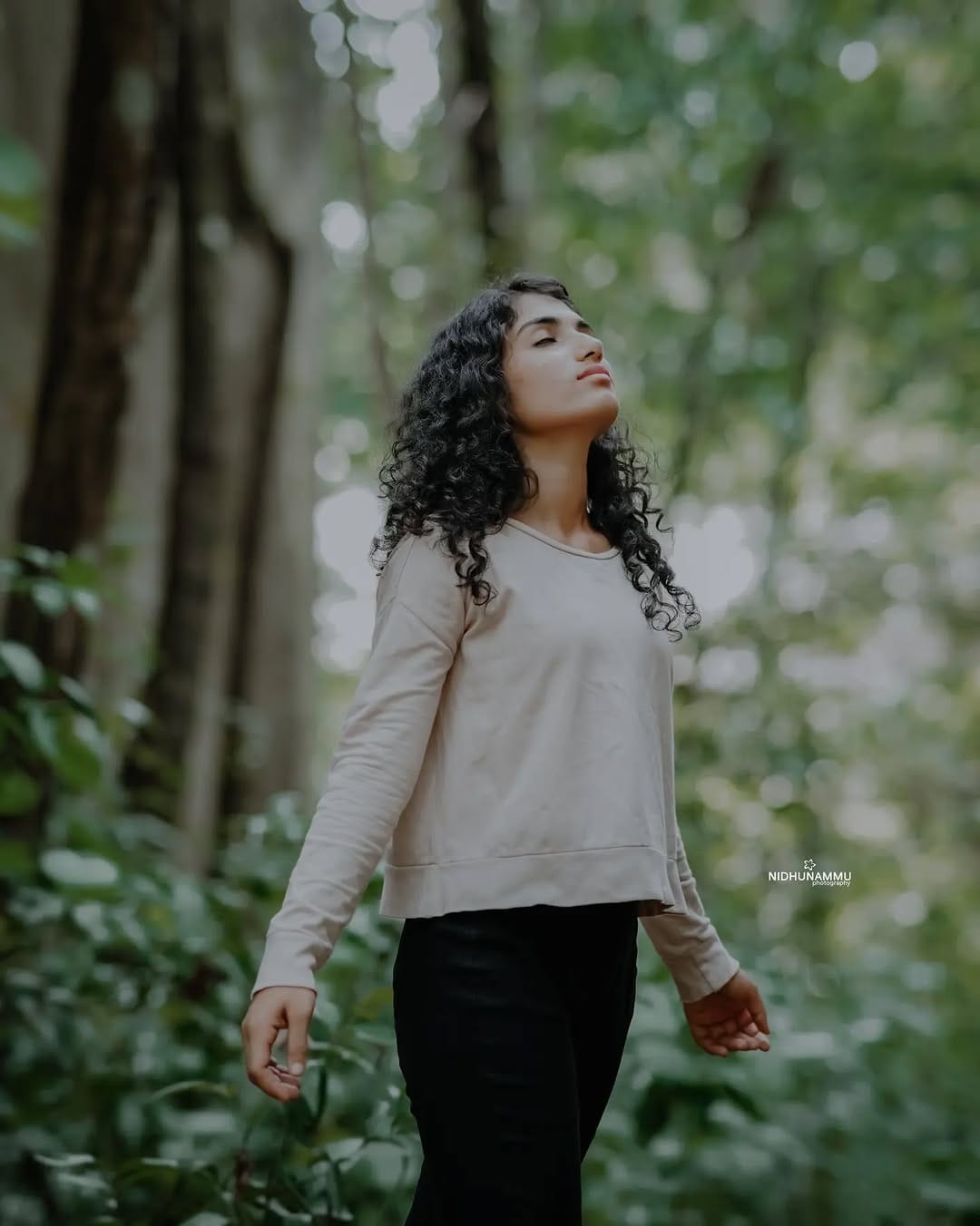 Post 3 by NIDHUNAMMU PHOTOGRAPHY on Instagram (carousel)