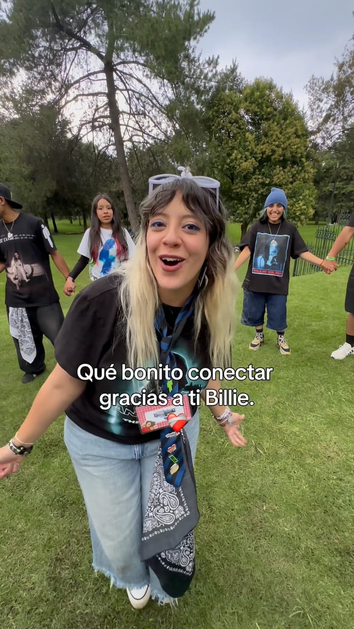 Post 10 by B.E. Fans México 🇲🇽 on Instagram (video)