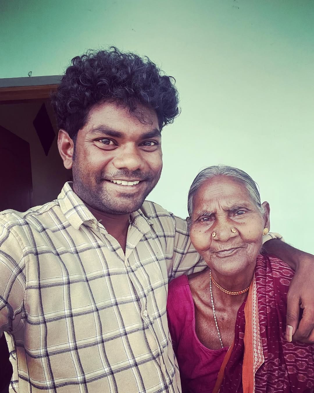 Post 10 by Jogeswar Ugar on Instagram (image)