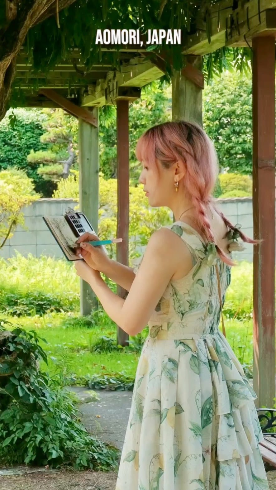 Post 10 by Bingying /旅する水彩絵 on Instagram (video)