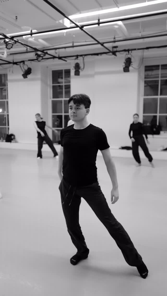 Post 1 by oscar on Instagram (video)
