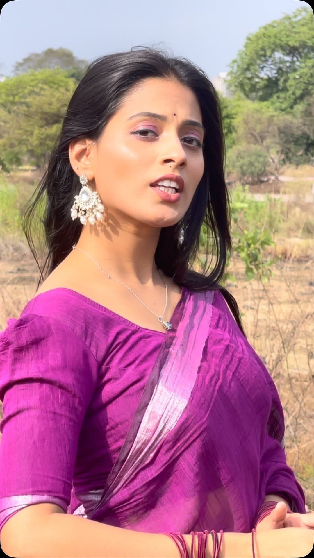 Post 2 by Shilpa Ade on Instagram (video)