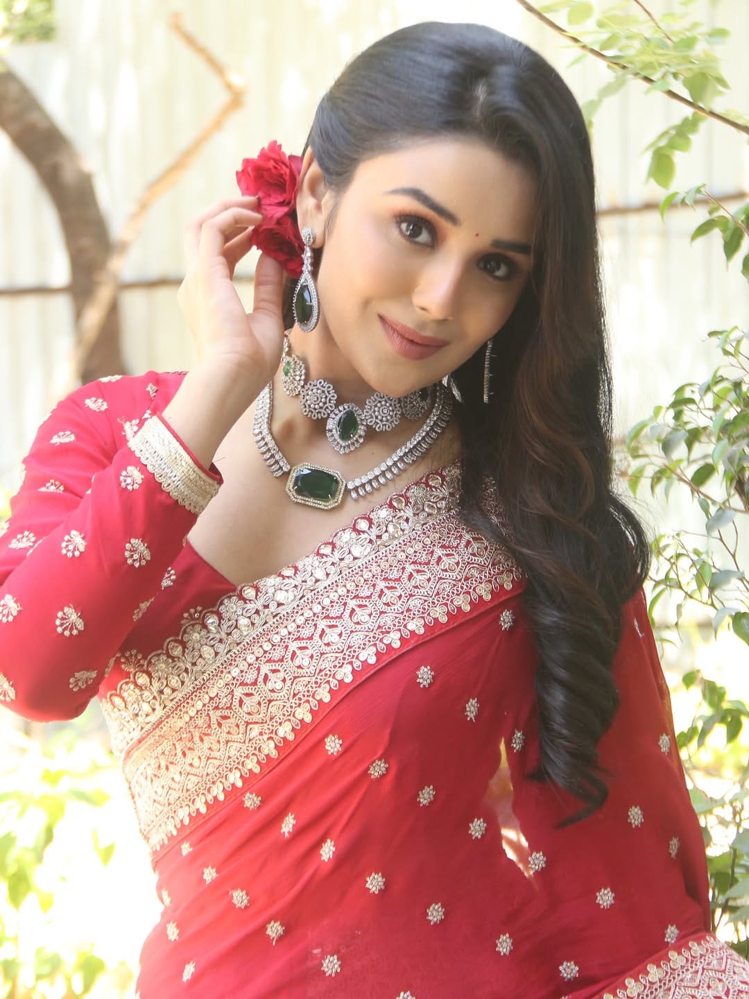 Post 6 by Saloni Sandhu on Instagram (carousel)