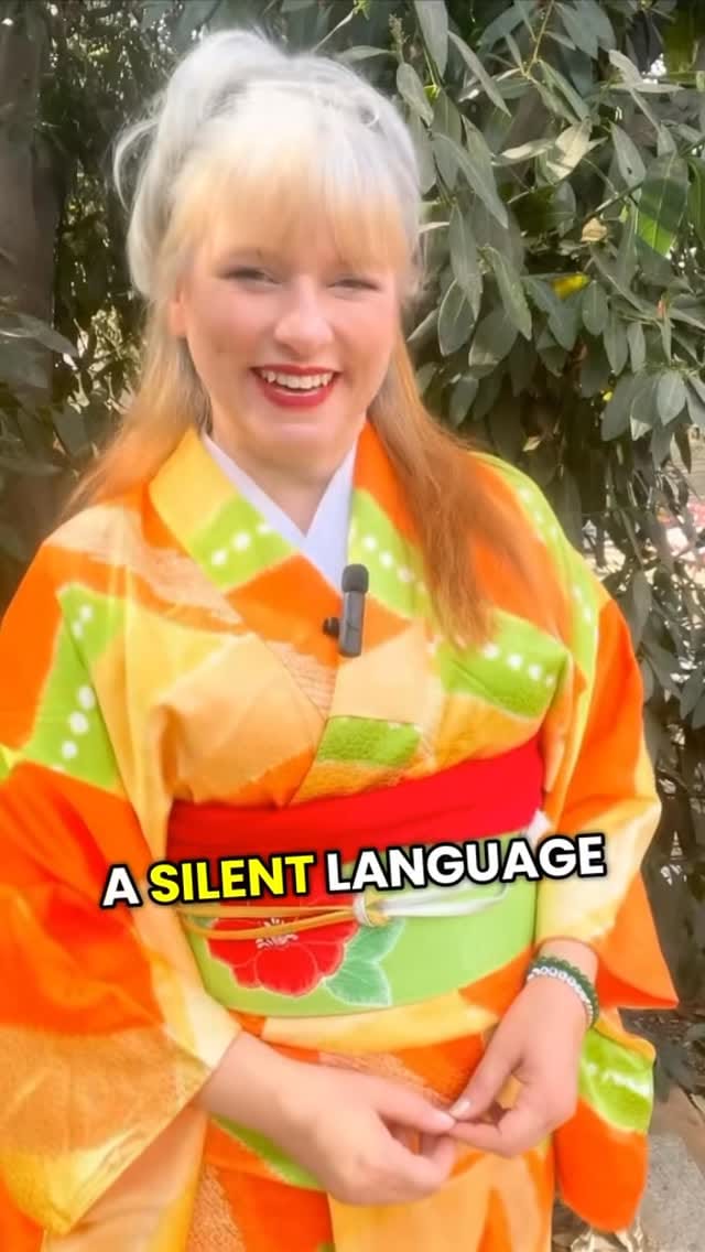 Post 7 by Sunshower Kimono on Instagram (video)