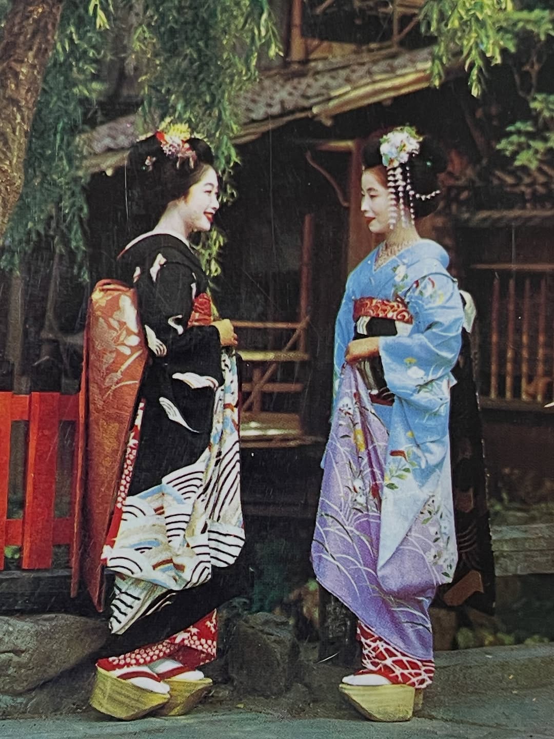 Post 5 by Sunshower Kimono on Instagram (image)