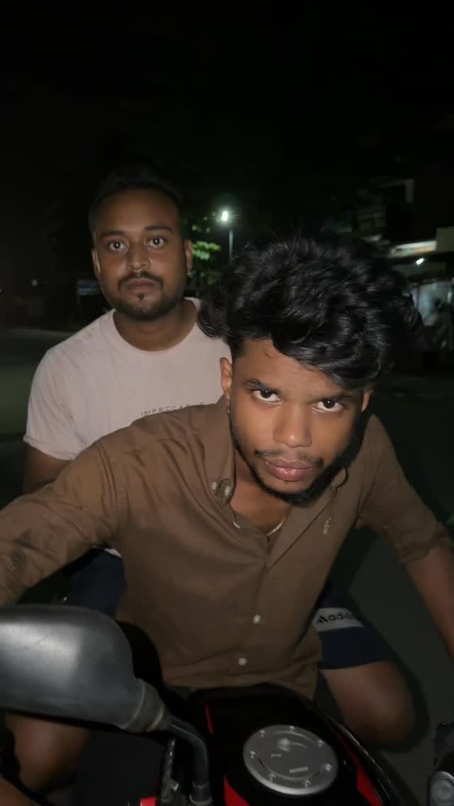 Post 7 by Vishal Yadav on Instagram (video)