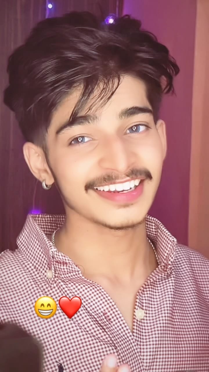 Post 3 by manpreet( mann❤ ) on Instagram (video)
