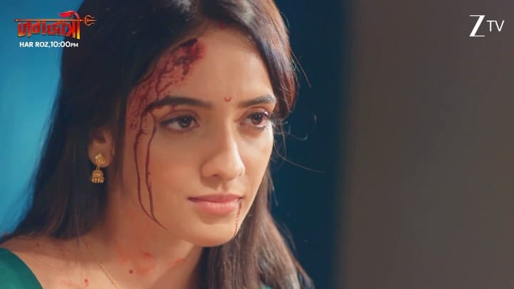 Post 5 by Sonaakshi Batra on Instagram (video)
