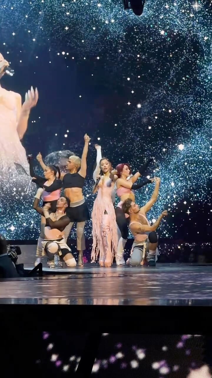Post 4 by Ari | Fan Account ❀ °。 on Instagram (video)