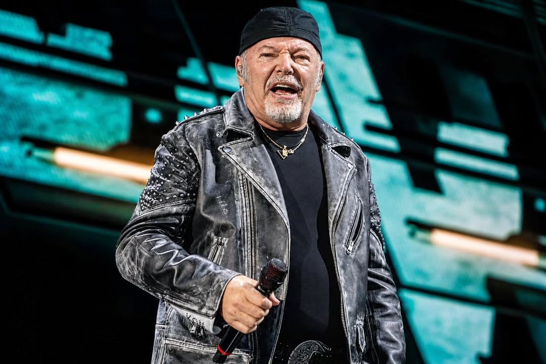Post 5 by Vasco Rossi Fans - TuttoVasco on Instagram (carousel)